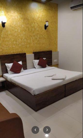 7Bhk Villa With Wonderful View And Good Food Lonavala Εξωτερικό φωτογραφία